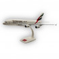 Модель самолета Airbus A380 Emirates 1:250 Модель самолета Airbus A380 Emirates 1:250