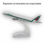 Модель пассажирского самолета Boeing 777 Alitalia длина 15 см (без шасси)