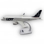 Модель самолета Embraer E175 LOT Polish Airlines 1:100